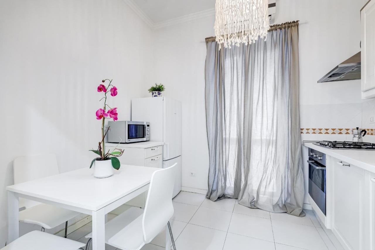 Trevi Fountain Modern Apartment Roma Eksteriør bilde
