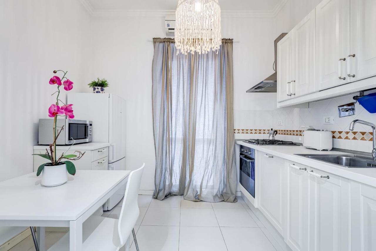 Trevi Fountain Modern Apartment Roma Eksteriør bilde