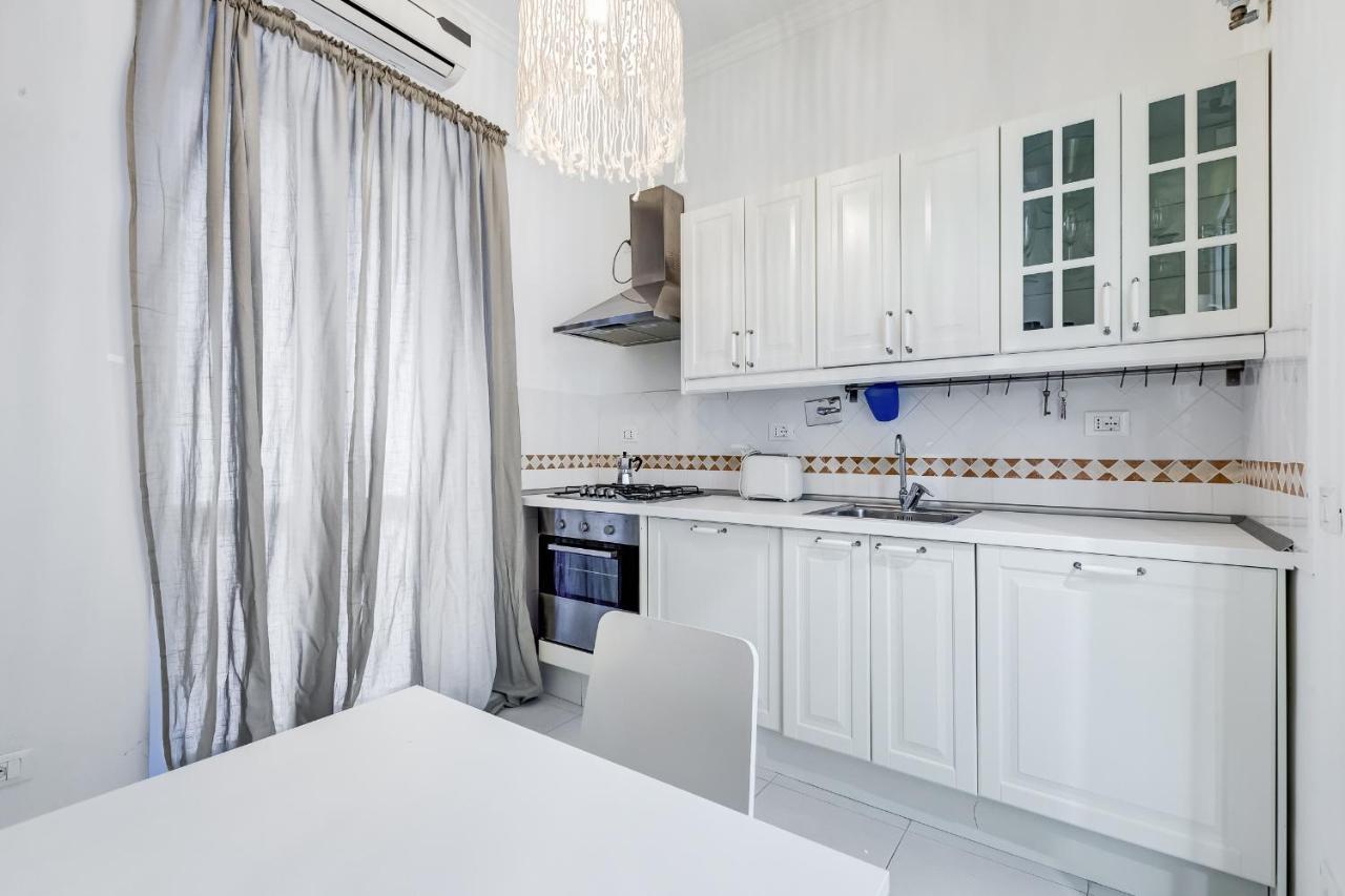 Trevi Fountain Modern Apartment Roma Eksteriør bilde