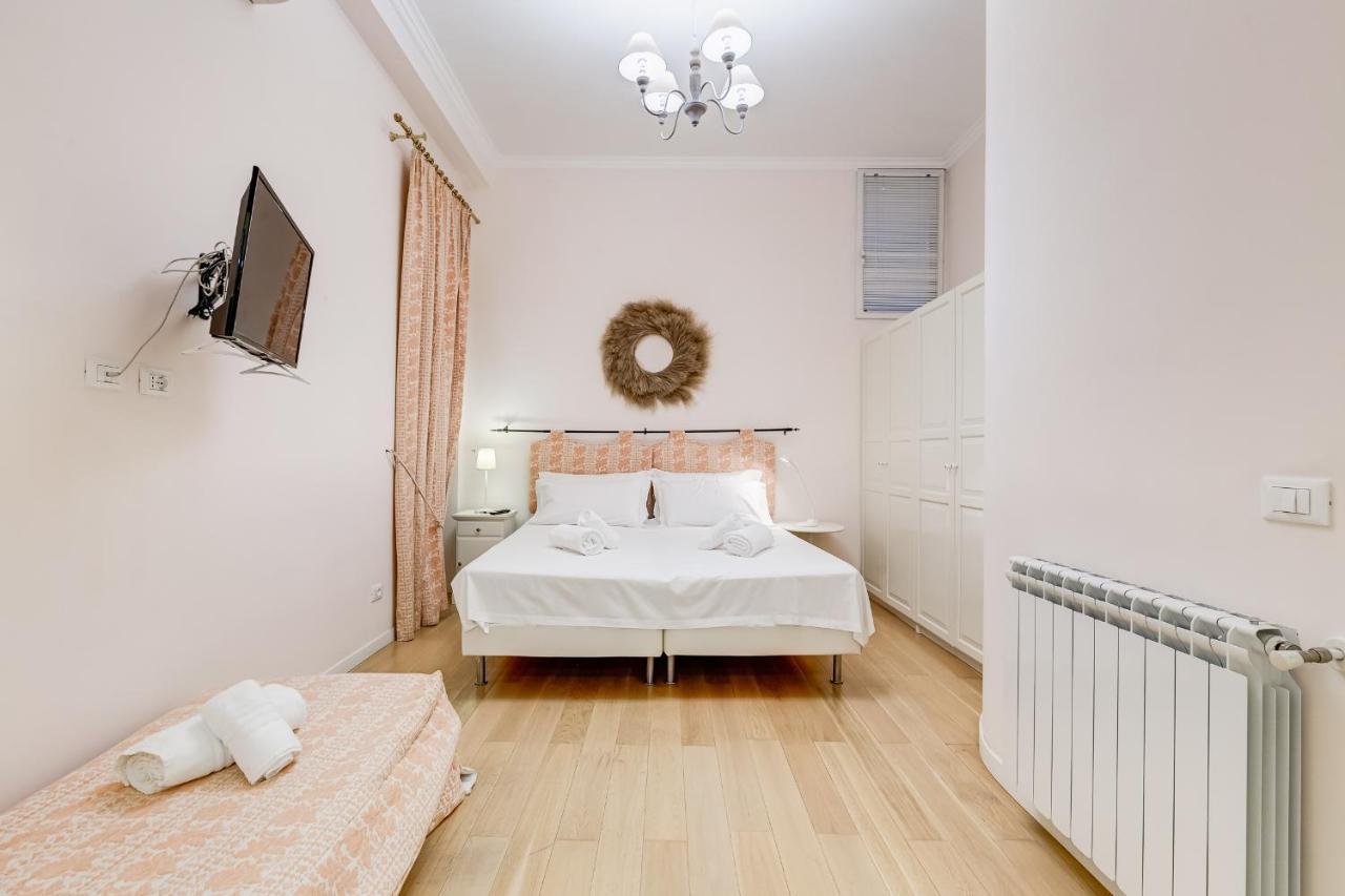 Trevi Fountain Modern Apartment Roma Eksteriør bilde